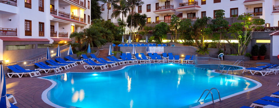 Apartamentos CASABLANCA