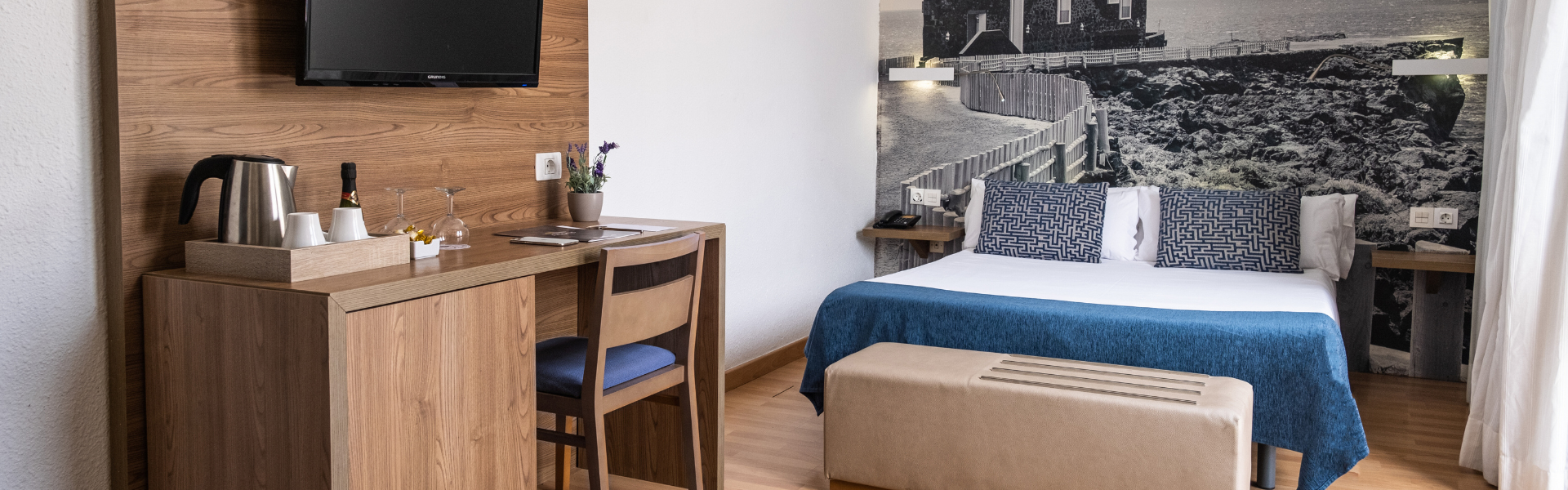 Hotel Adonis Plaza