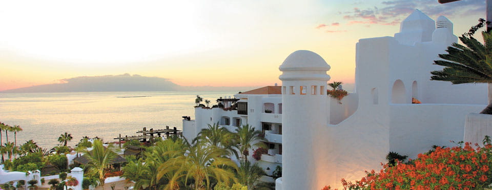 Hotel Jardín Tropical