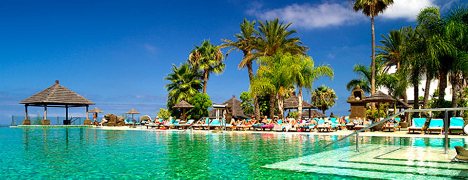 Regency Country Club, Apartments Suites 

