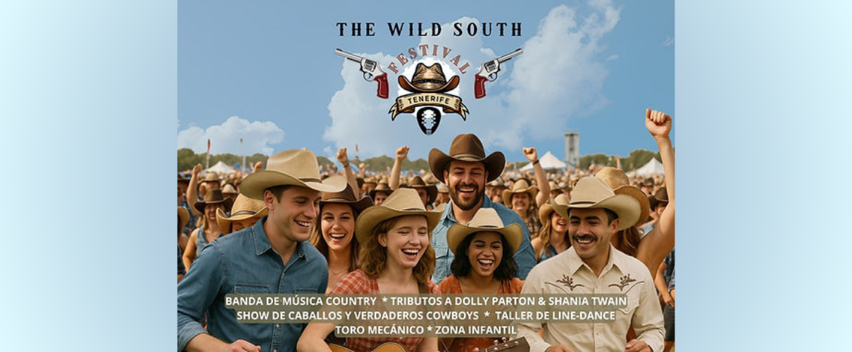 Gruppo di persone con cappelli da cowboy sorridenti al festival The Wild South a Tenerife.