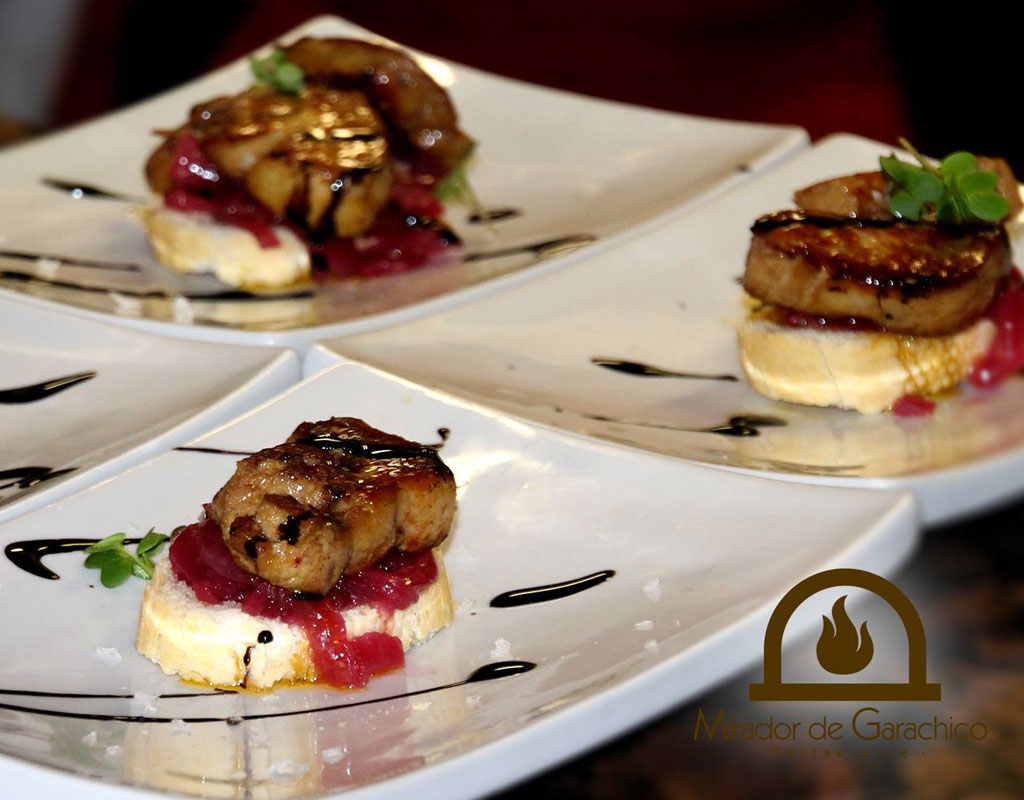 Piatti piccoli con foie gras e cipolla caramellata al Mirador de Garachico.