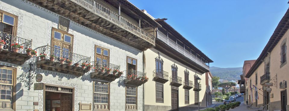 La Casa de los Balcones